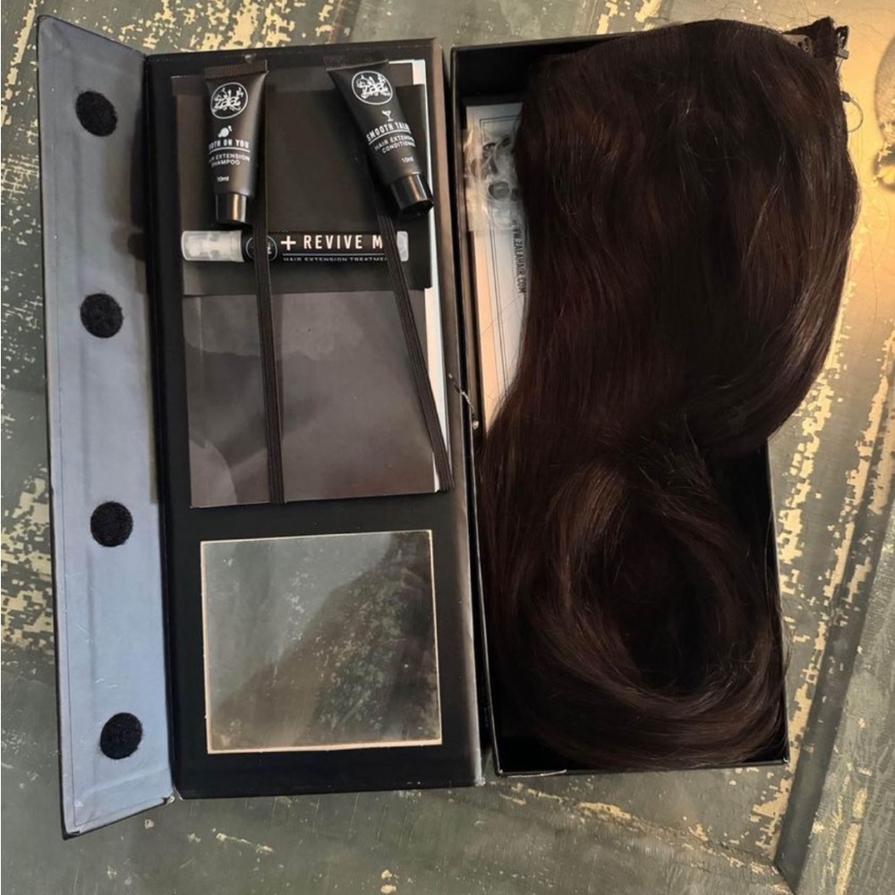 Zala 20 inch Dark Brown Halo Extensions